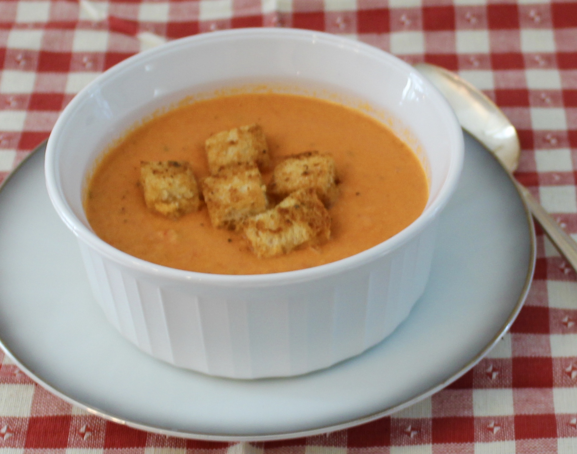 Cream of Tomato Soup – geekycooker.com