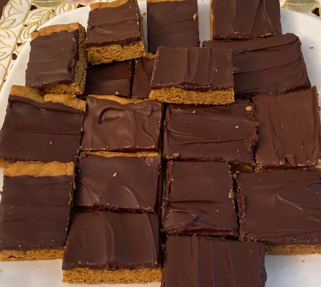 Chocolate Peanut Butter&nbsp;Bars