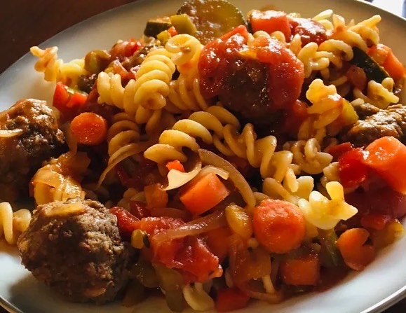 Pasta Meatball Stew